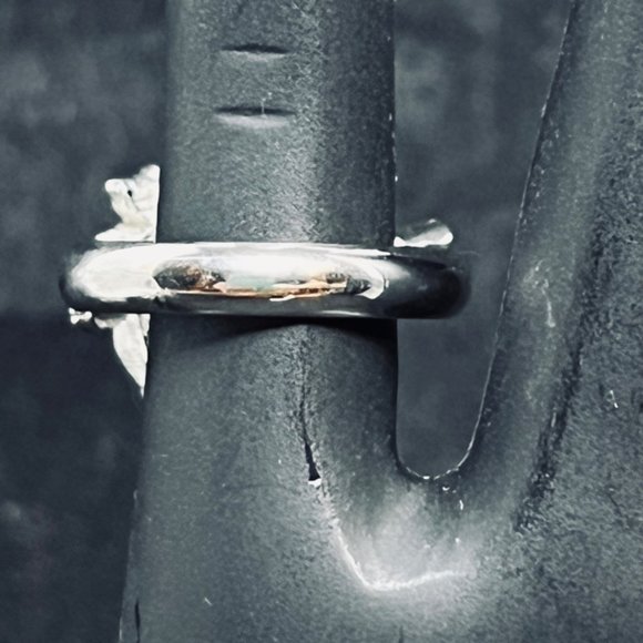 Vintage Silver Tone Rhinestone Flower Adjustable Ring (R326) - Picture 4 of 7